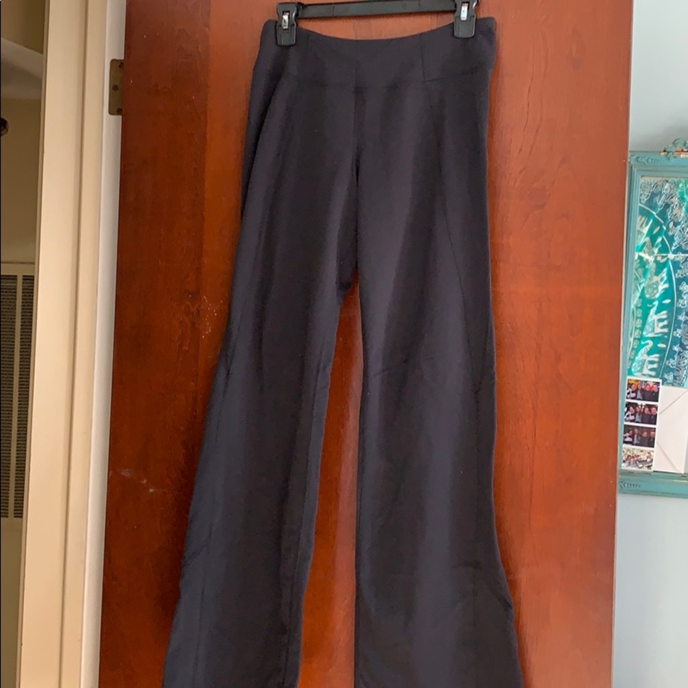 ATHLETA YOGA PANTS
